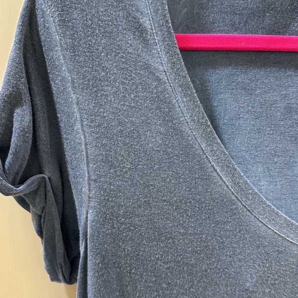 Paige Denim Washed Blue V-Neck Tee Small - Picture 7 of 7